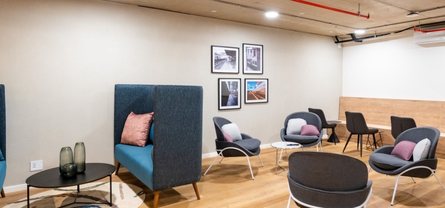 To Let 1 Bedroom Property for Rent in Sea Point Western Cape